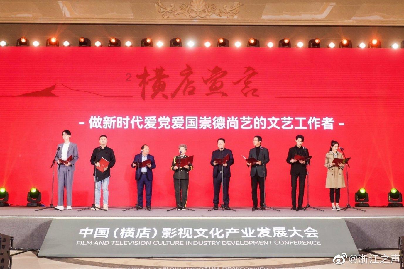 救援可爱小松鼠